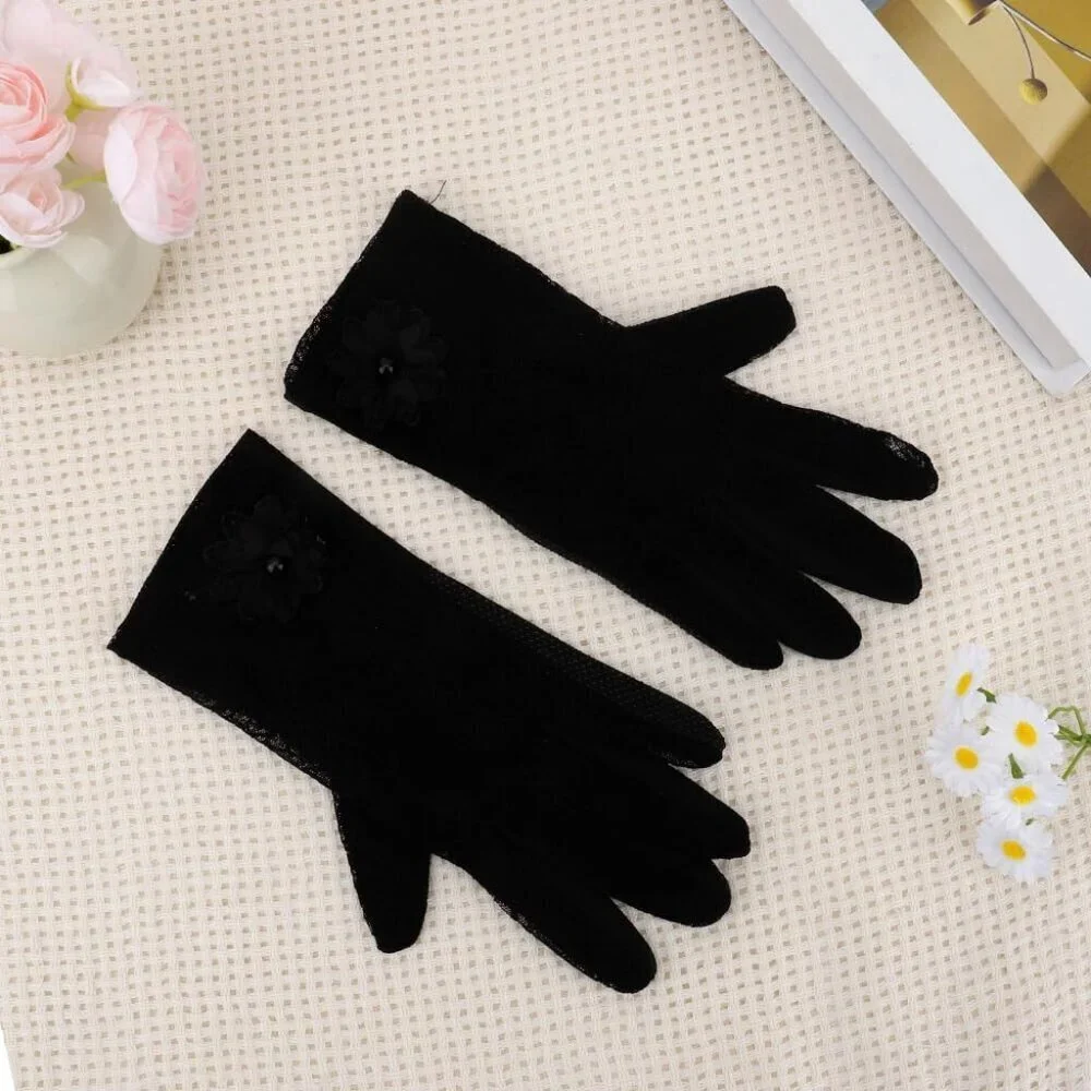 Women's Embroidery Black Short Lace Wrist Gloves Design Party Accessories